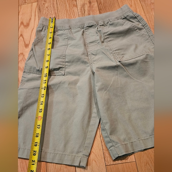 5/$20 Faded Glory Kids Shorts Size 14-16 - Picture 6 of 9